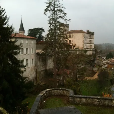 D'hotes Le Donjon 3* Bourdeilles